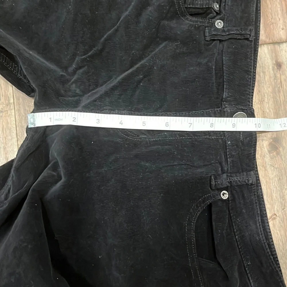 We The Free Black Flare Leg High Rise Raw Hem Corduroy Jeans Free People Size 29 - Picture 14 of 16